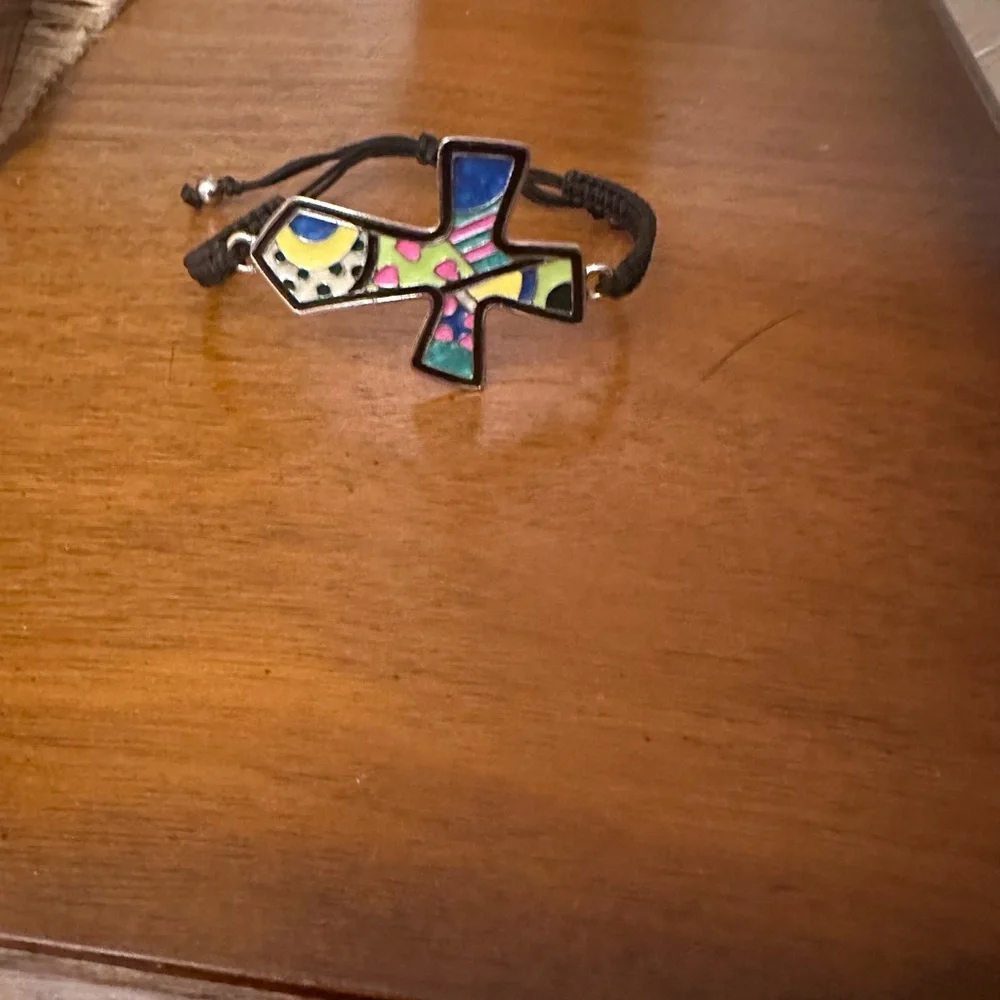 Cross Bracelet (Adjustable)